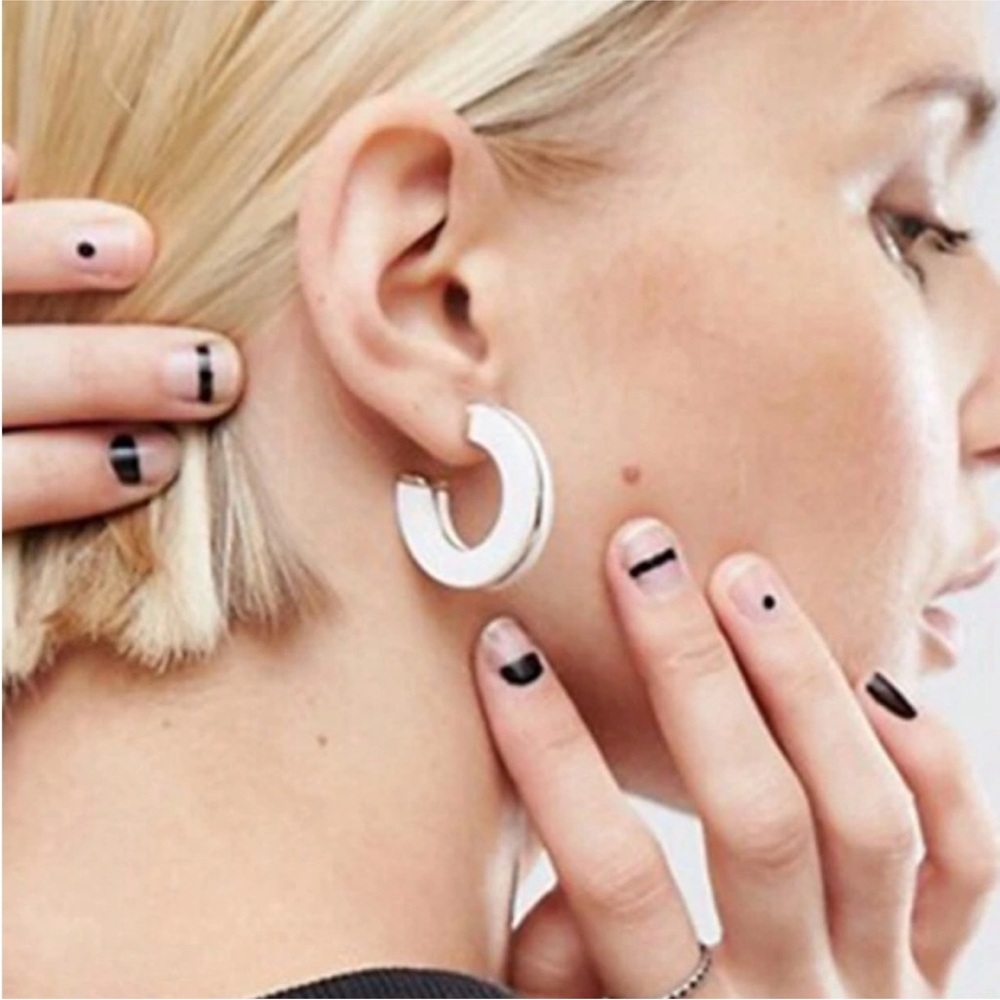 NWOT Valerie White Hoop Earrings - Picture 2 of 3